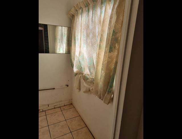 5 BEDROOM HOUSE FOR SALE IN UVONGO
